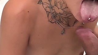 He Went to Ask for Water and Ended up Having Sex with the Young Girl