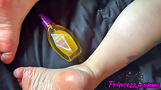 Cum on Sexy Oiled Soles Close up Real Amateur Footfetis POV