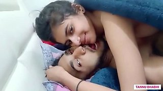 Indian Bhabhi Tannubhabhi Enjoys Loud Moaning Sex with Ex