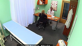 Eurobabe patient pussy drilled by doctor