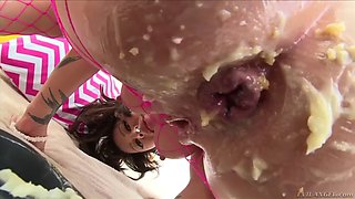 mommy with a giant ass dollie darko and her anal prolapse in action