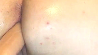 Curvy Slut Gets Fucked with a Sex Machine While Smoking