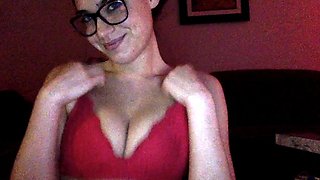 Love Chat Big Boobs Brunette Masturbating For Cam
