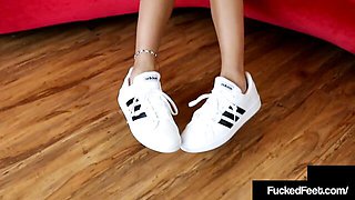 Watch promiscuous Allie Addison's smut