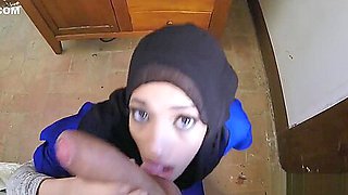 Slow cock sucking arab