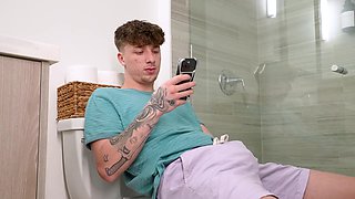 Ethan Seeks and Lucy Lotus enjoy passionate doggystyle sex