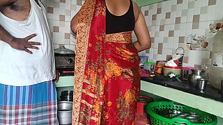 House Wife Suck Neighbour in Kitchen When Husband Not There in Home