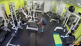 Hunt4k. allenerò molto la tua fidanzata!