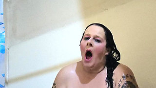 Massaging That Pussy with Big Head Squirting All Over the Place Wishing It Was Your Face