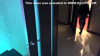 Ankojia - Fucked A Delivery Girl While The Girl Was In The Shower