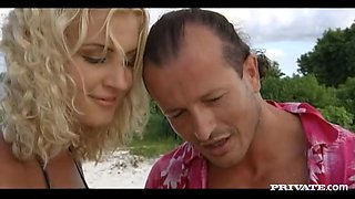 Even Though She Has Sand in Bad Places Cristina Still Works That Ass - Private Porn Sex Videos