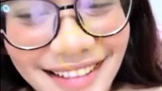 Webcam Asian camgirl testing brand new toy