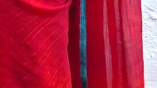Red Saree Sister in Law Fuck by Brother in Law