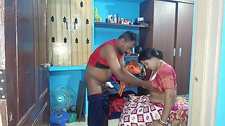 My Stepmom Rest on the Bedroom, Iam Seeing Her Hot Body, After Mastrubation Time My Stepmom Seen Me Propose to Fuck Me