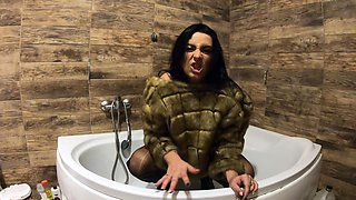 Milfycalla- Pee Play in Bathtub While Wearing a Fur Coat and Pantyhose 198