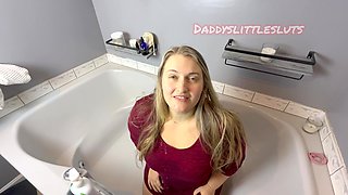 Daddy Showers Me in Pee!!