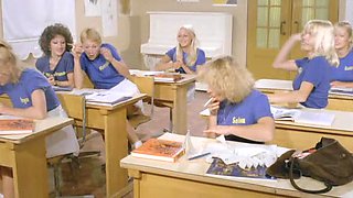 Classic XXX - Six Swedisch Girls In A Boarding School (1979)