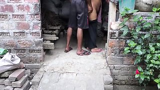 My Aunty Was Cleaning The Yard. But I Hugged Him, Put Him In My Aunty Ass, And Started Fucking Him Anal