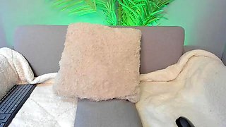 Webcam Br1tnney 18 3: Big Tits, Big Ass  Anal Porn