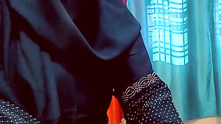 Hijabi Muslim Bhabhi Hot XXX Masti with Step-brother.