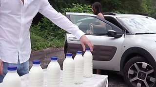 Girl picked up at a milk stand, eagerly sucks off and fucks several men