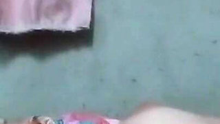 Getting Orgasm From Pussy Fucked by Bottle