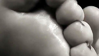 Foot Fetish Home Video. 2 Guys Are Happy to Do All for Dominatrix. Arya Grander