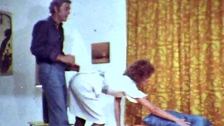 Suzanne McBain  Pretty Girls 042 lv  Chantale 1977