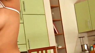 Amateur brunette gives her pussy to him completely