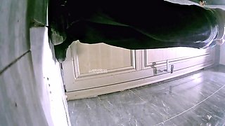 Horny fat arab housewife fingered on amateur hidden cam