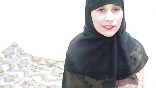Muslim girlfriend ko ghar pe bulakar jabar dasti pela