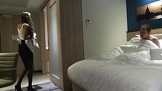 Cleaning Lady Comes to the Hotel Room and Cleans the Guest's Cock