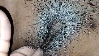 5 finger in stepsister pussy   behen ki chut me 5 ungli dal diya