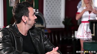 Titty Tipping With Voodoo, Jacky Joy - Brazzers