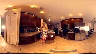 Vr Girl Natasha Cooking For You!