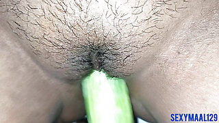 Sexy bhabhi has become very hot, sister-in-law is putting new cock, bhabhi ji is having a lot of fun.