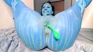 Busty Navi from Avatar sucks her big blue nipples