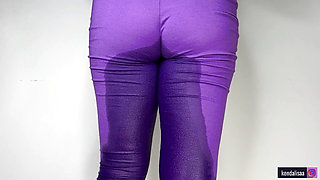 My first squirts with leggings - close-up