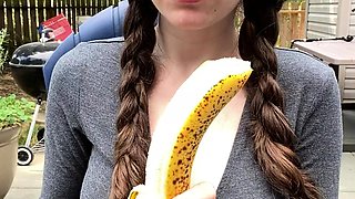 Amateur French Teen Outdoor softcore