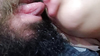 Her big hot kissing mouth and her quick hand jerking off my cock driving me crazy with horniness