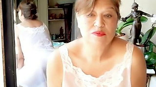 I need to be touched, fingered, fucked! mature Latina woman