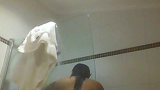 Sexy Indian Bengali Boudi Indrani hiddencam bath