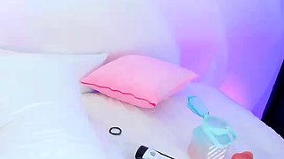 Blonde tight pussy babe solo toy fun in glamour masturbation