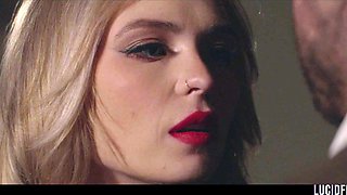 LUCIDFLIX Room  with Lilly Bell