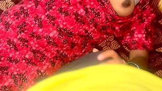 Hot Tamil Housewife Mary V with Big Natural Nipples - Hard Fucking & Pussy Eating