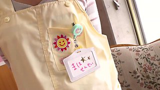 0011479_裸エプロン 美女 キスなどが含まれている