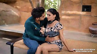 Busty Desi Resminair Outdoor Seduction