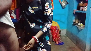 Tailor aunty ko choda  sex viilage