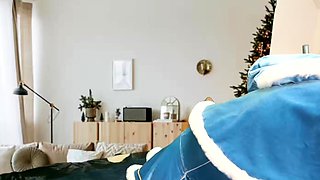 Blonde teen Sierras first erotic masturbation video