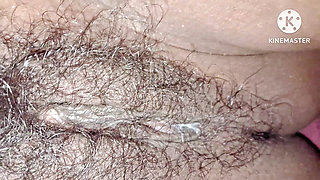 Padosh wali bhabhi ki chut mein finger dal dal kar pani nikal diya